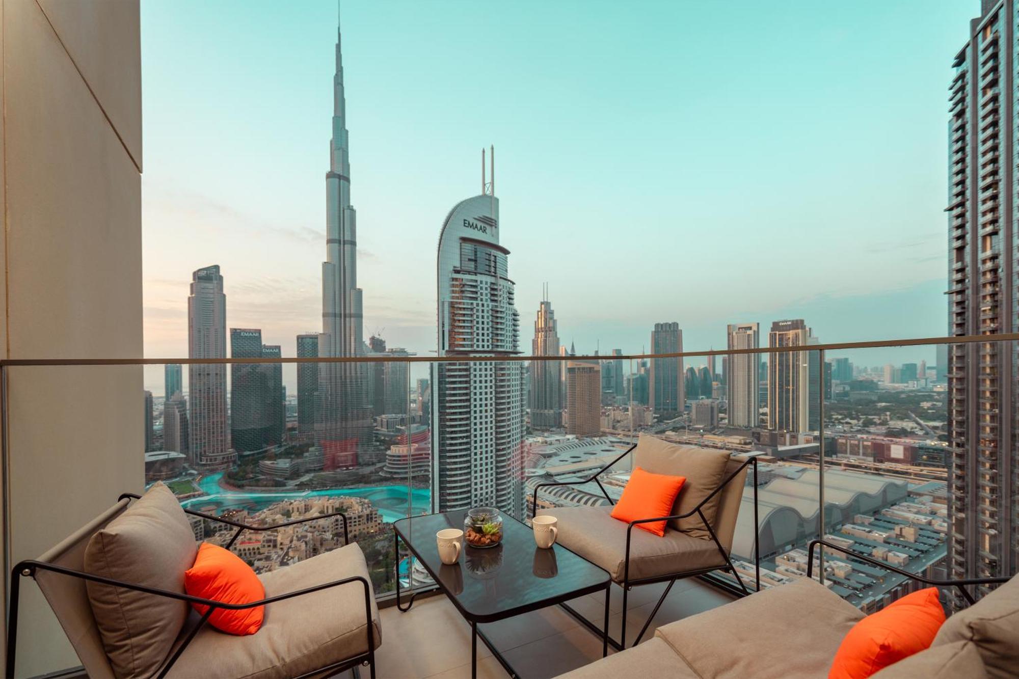 Prime Retreats @ Burj Royale By Emaar Apartment Dubai Ngoại thất bức ảnh