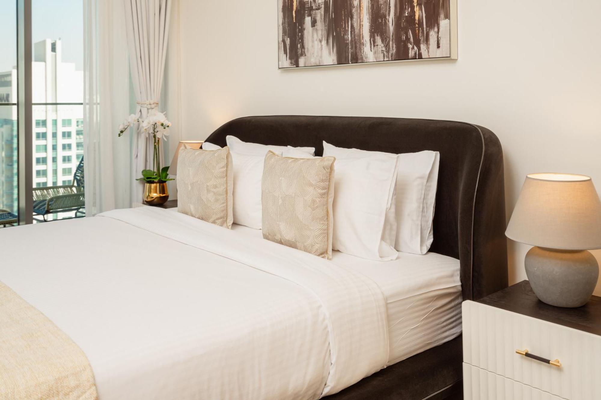 Prime Retreats @ Burj Royale By Emaar Apartment Dubai Ngoại thất bức ảnh